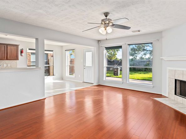 19914 Shore Meadows Lane, Richmond TX 77407