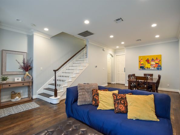 3226 Pemberton Circle Drive, Houston TX 77025