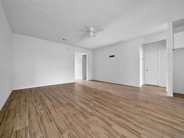8120 Safebuy Street, Houston TX 77028