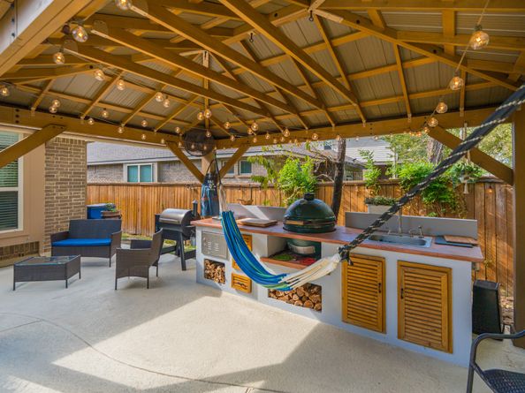 30 Fury Ranch Place, The Woodlands TX 77389