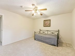 7900 N Stadium Drive 16, Houston TX 77030