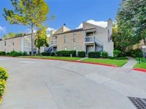 7900 N Stadium Drive 16, Houston TX 77030