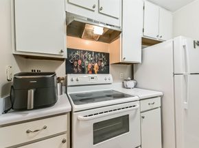 7900 N Stadium Drive 16, Houston TX 77030