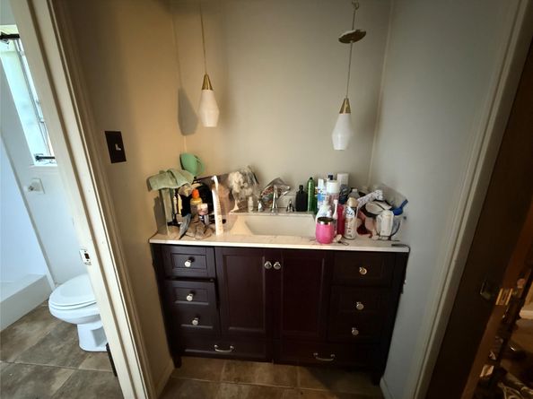 9838 Camay Drive, Houston TX 77016