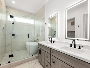 751 Dumble Street, Houston TX 77023