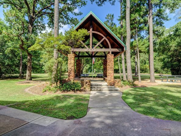 263 S Crimson Clover Court, The Woodlands TX 77381