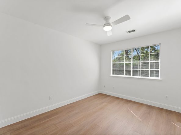 263 S Crimson Clover Court, The Woodlands TX 77381