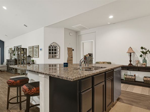 7830 London Tower Lane, Houston TX 77044