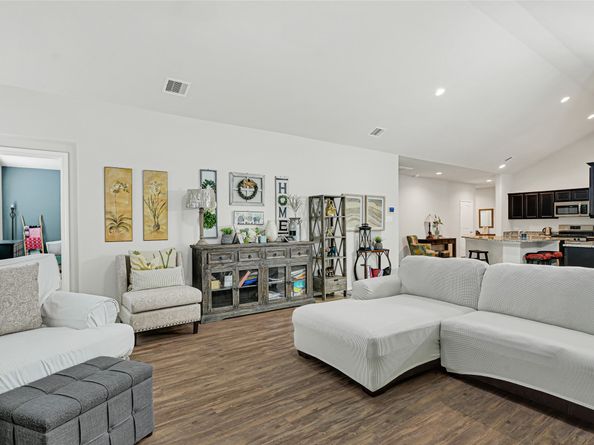 7830 London Tower Lane, Houston TX 77044