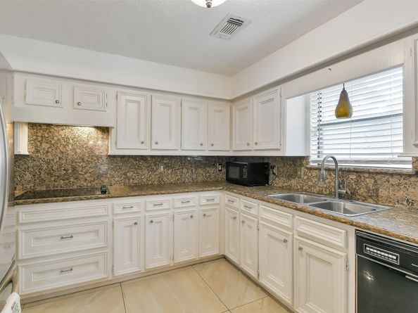 3919 Badger Forest Drive, Houston TX 77088