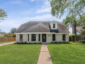 15439 Woodhorn Drive, Houston TX 77062