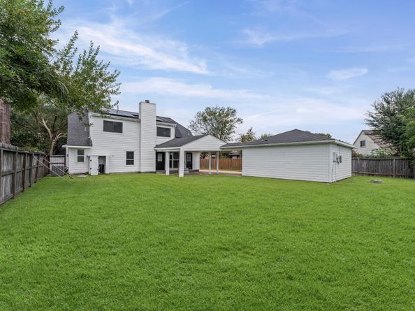 15439 Woodhorn Drive, Houston TX 77062