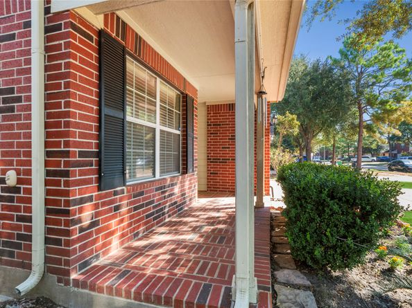 16602 Grenada Falls Drive, Houston TX 77095