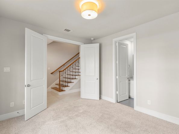 2123 Mcilhenny St Street, Houston TX 77004