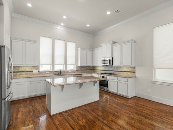 2123 Mcilhenny St Street, Houston TX 77004