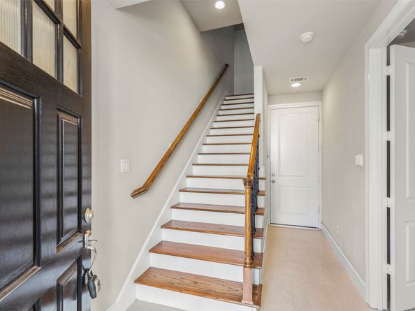 2123 Mcilhenny St Street, Houston TX 77004