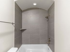 2123 Mcilhenny St Street, Houston TX 77004