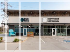 1050 W 42nd Street, Houston TX 77018