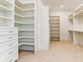 1050 W 42nd Street, Houston TX 77018