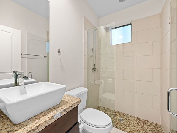 2005 Hickory Street, Houston TX 77007