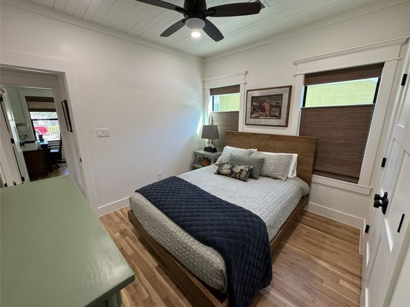 108 Munford Street, Houston TX 77008