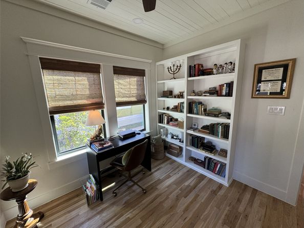 108 Munford Street, Houston TX 77008