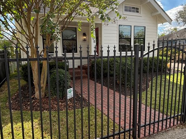 108 Munford Street, Houston TX 77008