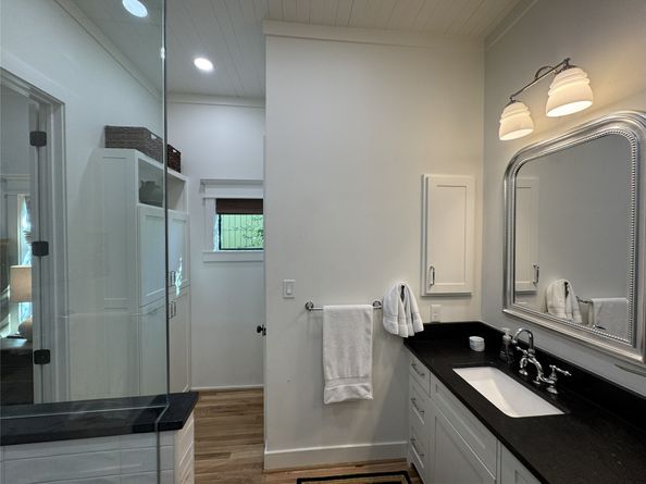 108 Munford Street, Houston TX 77008