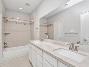 239 W 27th Street, Houston TX 77008