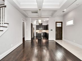 239 W 27th Street, Houston TX 77008