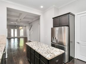 239 W 27th Street, Houston TX 77008