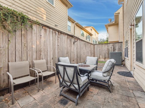 1518 Palmer Street, Houston TX 77003