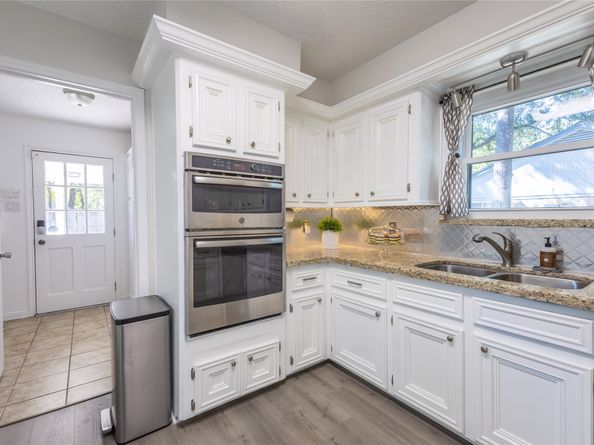 2016 Pine River Drive, Houston TX 77339