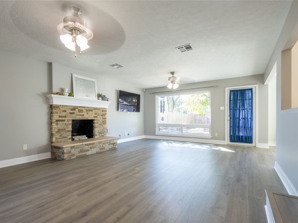 2016 Pine River Drive, Houston TX 77339