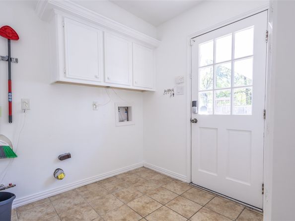 2016 Pine River Drive, Houston TX 77339