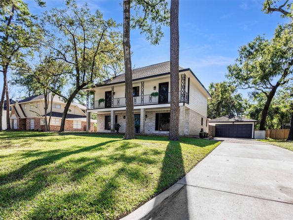 2016 Pine River Drive, Houston TX 77339