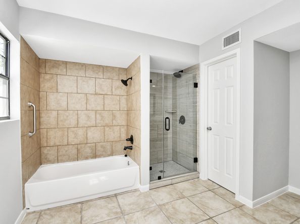 409 E Fair Harbor Lane, Houston TX 77079