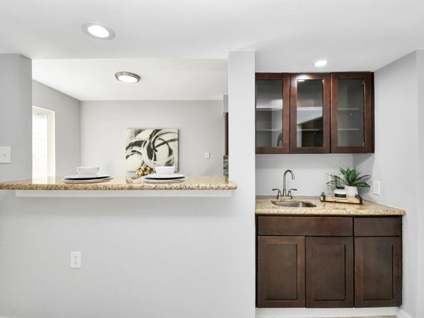 409 E Fair Harbor Lane, Houston TX 77079