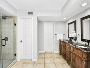 409 E Fair Harbor Lane, Houston TX 77079