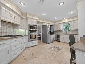 5503 Pebble Springs Drive, Houston TX 77066