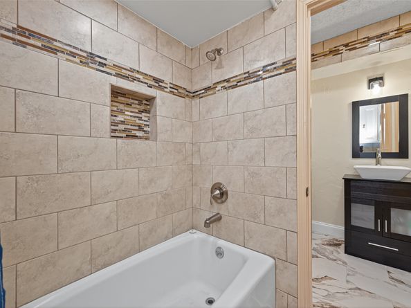 5503 Pebble Springs Drive, Houston TX 77066