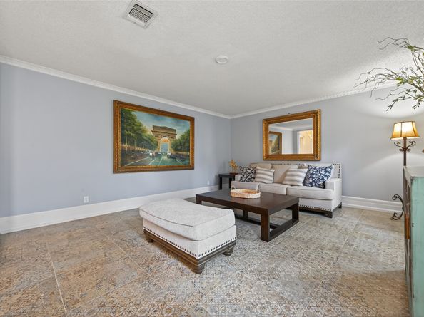 5503 Pebble Springs Drive, Houston TX 77066