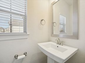 10709 Madden Oaks Place, Houston TX 77043