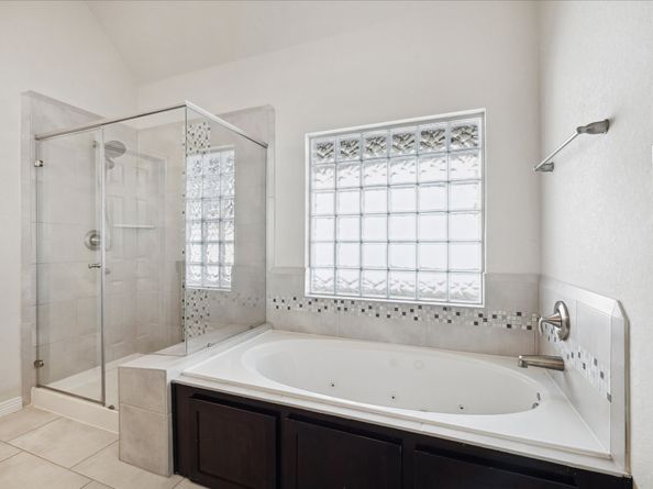 10709 Madden Oaks Place, Houston TX 77043