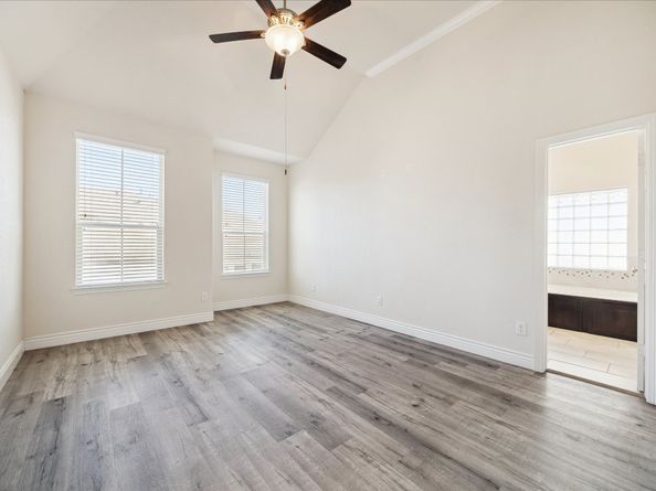 10709 Madden Oaks Place, Houston TX 77043