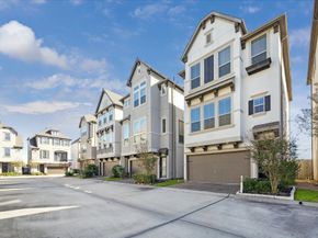 10709 Madden Oaks Place, Houston TX 77043