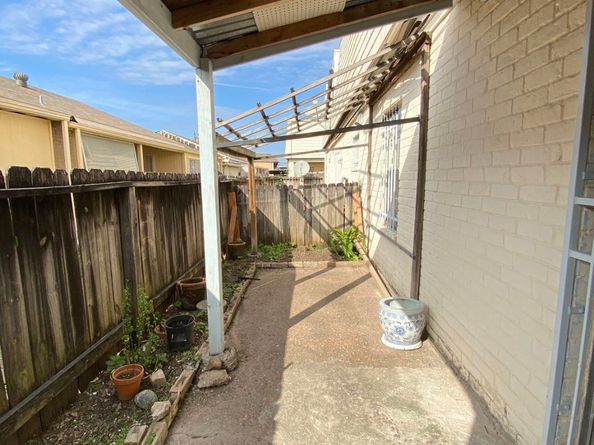 6201 Ranchester Drive 19, Houston TX 77036