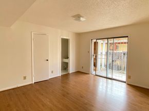 6201 Ranchester Drive 19, Houston TX 77036