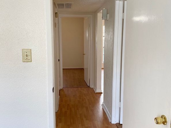 6201 Ranchester Drive 19, Houston TX 77036