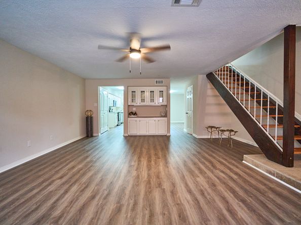 10818 Briar Forest Drive 34, Houston TX 77042